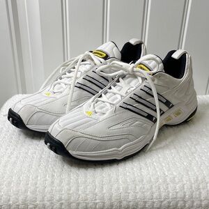 Adidas Response Men's White and Black Sneakers with Yellow Accents